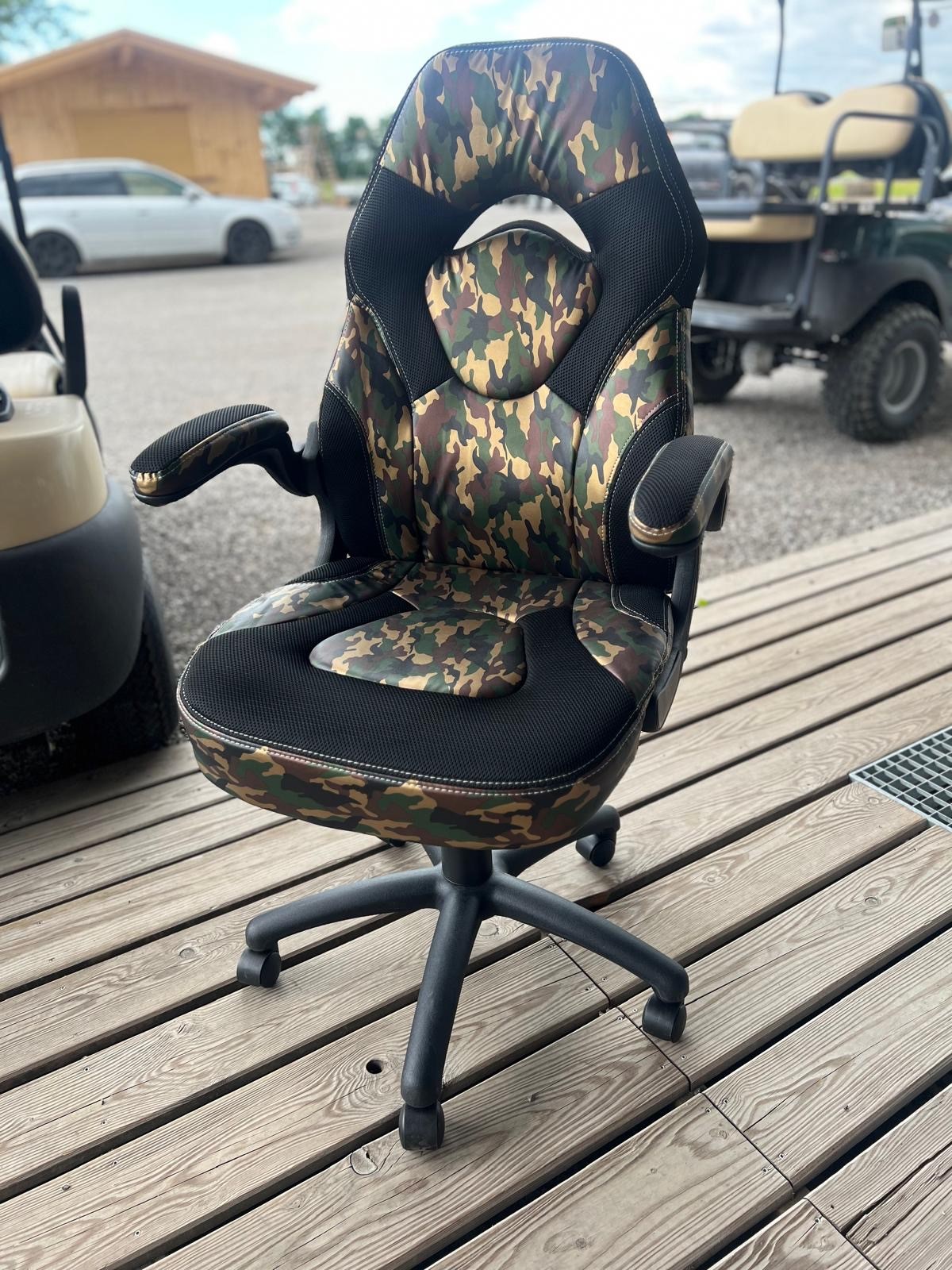 DREHSTUHL in Camouflage